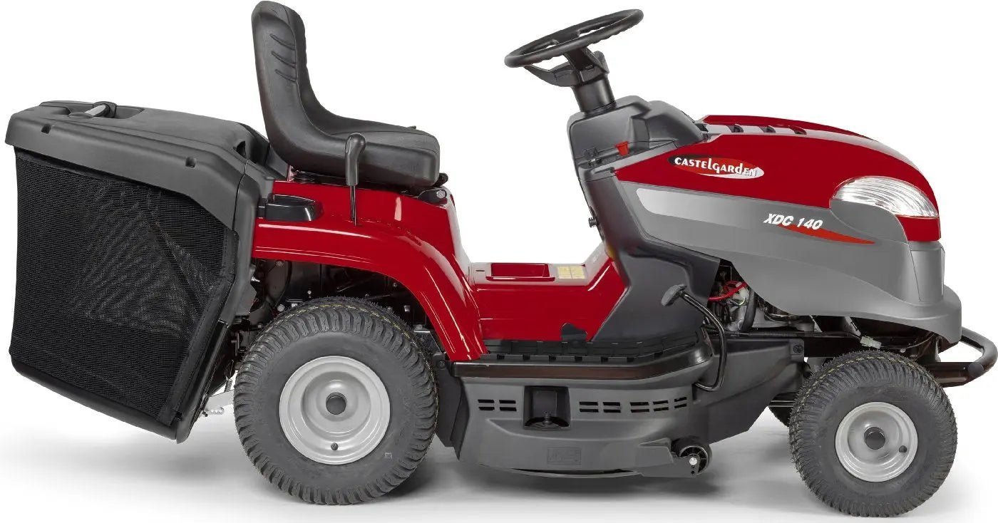 Castelgarden Rasentraktor XDC 140, 84 cm Schnittbreite, 352 cm³ Motor, Hydrostat, 240 L Fangkorb